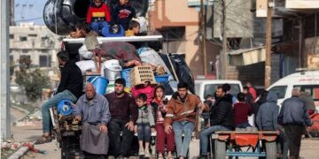 فشل خطة ترحيل سكان غزة: العوائق القانونية والسياسية والعملية