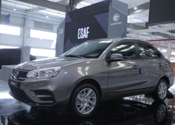 من قلب مجمع مصانع عز العرب – السويدي بروتون ساجا.. انطلاقة جديدة للصناعة المحلية في مصر