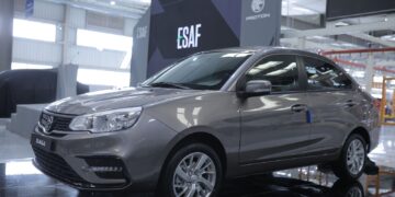 من قلب مجمع مصانع عز العرب – السويدي بروتون ساجا.. انطلاقة جديدة للصناعة المحلية في مصر