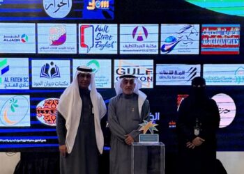 دار التربية الاجتماعية للبنات بالأحساء تكرم الزميل زهير الغزال