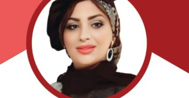 تكريم الأعلامية سماح حسنين منسق عام المؤتمر الجواهر المبدعه لرواد الأعمال وحفل تخرج الدفعه التاسعه