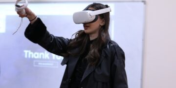 أكاديميون وخبراء إعلام و سينما أشادوا بها  لأول مرة .. شراكات مع مؤسسات محلية ودولية لتنفيذ مشروعات تخرج طلاب إعلام الجامعة البريطانية في مصر