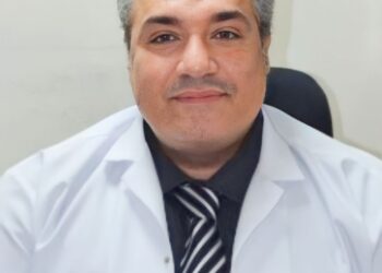 *د.أحمد قعقع أخصائي الأنف والأذن والحنجرة بمستشفيات الحمادي