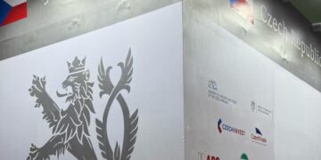 تعزيز التعاون الاقتصادي بين التشيك والعراق في مجالات الطاقة وإعادة الإعمار