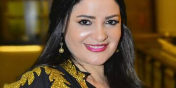 الإعلامية لينا قاروط تهنئ الشعبين المصري واللبناني بحلول شهر رمضان المبارك