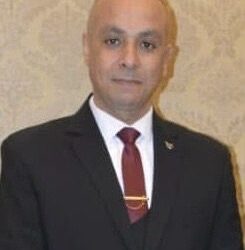 تهنئة مكلله بالمحبة بالورود والياسمين للعقيد أشرف الكاشف بعيد ميلاده