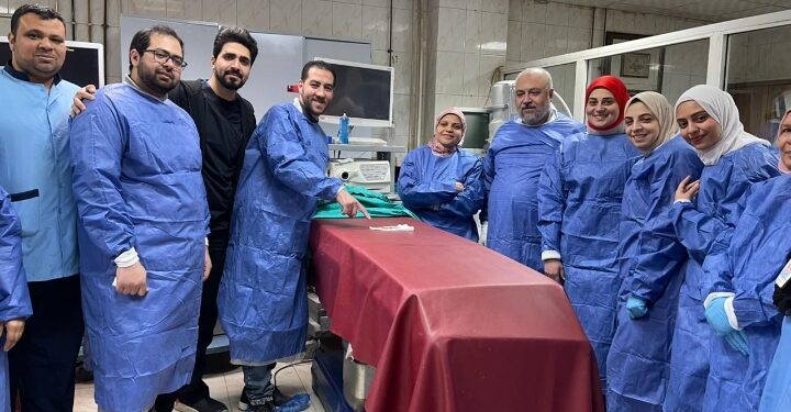 فريق طبي بمستشفى الأطفال الجامعي بالمنصورة ينجح في إستخراج 13 عملة معدنية من معدة طفل