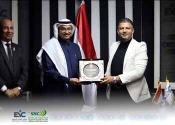 مجلس الشباب المصري يكرّم رئيس اللجنة الوطنية للجان العماليّة بالمملكة العربية السعودية تقديرًا لجهوده في دعم العمالة المصرية وتعزيز التعاون العربي في سوق العمل