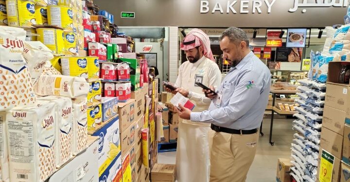 أمانة الشرقية تنفيذ 565 جولة رقابية على المنشأت الغذائية ببقيق