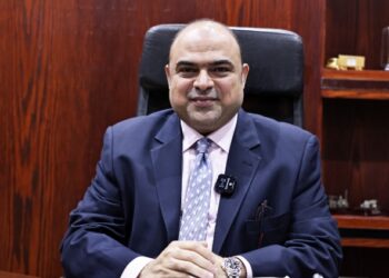 الخبير الإقتصادي شادي المنزلاوي يقدم إقتراحا جديدا لدعم تصدير المنتجات المصرية  لكل دول العالم