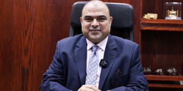 الخبير الإقتصادي شادي المنزلاوي يقدم إقتراحا جديدا لدعم تصدير المنتجات المصرية  لكل دول العالم