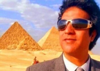 السفير سيف ملكان يتقدم بخالص العزاء والمواساة للدكتور محمود عبد الفتاح لوفاة شقيقتة