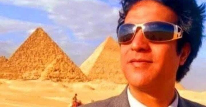 السفير سيف ملكان يتقدم بخالص العزاء والمواساة للدكتور محمود عبد الفتاح لوفاة شقيقتة