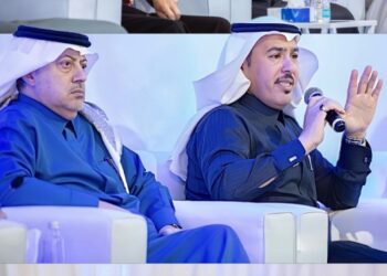 مدير تجارة تبوك يلتقي رجال وسيدات الأعمال بالمنطقة ويكشف عن ارتفاع الطلب على السجلات التجارية بنسبة 24%