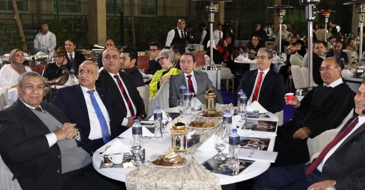 بحضور شخصيات برلمانية وإعلامية بارزة .. كلية الإعلام بالجامعة البريطانية تنظم حفل سحور بمناسبة مرور 10 سنوات علي تأسيسها