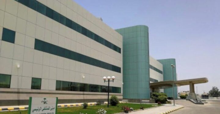 شكرًا للطاقم الطبي في مستشفي الملك فيصل بالهفوف على رعايته لابن الزميل الإعلامي زهير الغزال