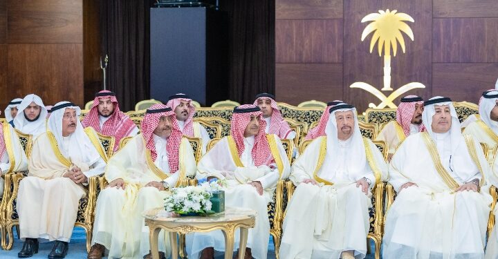 سمو أمير المنطقة الشرقية يستقبل المهنئين بعيد الفطر المبارك