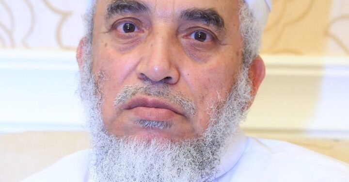 علماء اليمن يثمنون استجابة وزير الشؤون الإسلامية لرغبة الكفيف اليمني باستضافته للحج