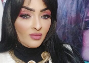 سيدة الأعمال فراولة أبوالدهب تحتفل بعيد ميلادها يوم ١٩ /٤ كوفى فراولة