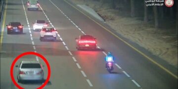 بثت شرطة أبوظبي وبالتعاون مع مركز التحكم والمتابعة ضمن مبادرة “لكم التعليق”