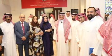 الجامعة الأهلية بمملكة البحرين  تستقبل طلبتها بــ ” قدوع العيد “