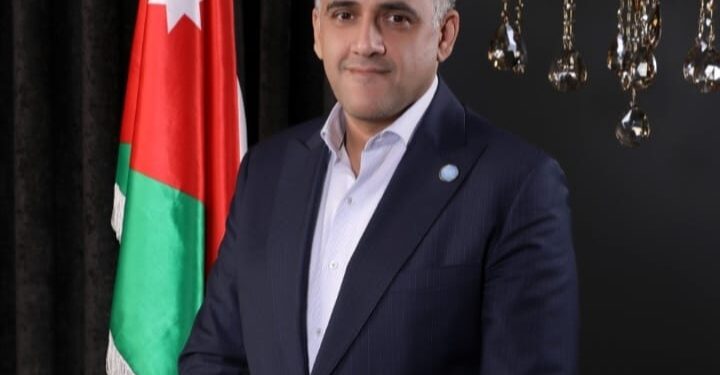 الدكتور نزارالهرش من الإنجازات الخاصة رائد في صناعة اللوحات الإعلانية وفاعل يعزز قيم السلام والتعاون في الأردن