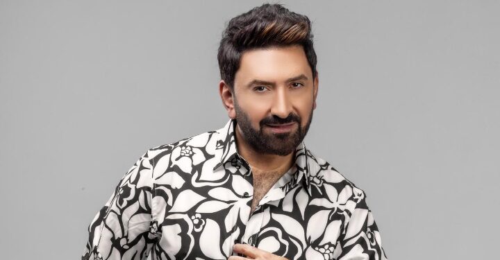 سامر كابرو يقدم أغنيته الجديدة “كما القمر” والتصوير في لبنان