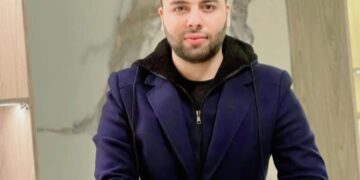 محمد زكريا.. حين يتحوّل الشغف إلى فن ويتجسد الإخلاص في صورة مخرج