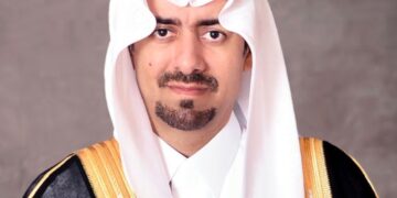 محافظ القطيف يهنئ نادي النور بتتويجه بكأس الدوري الممتاز لكرة اليد للناشئين