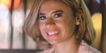 الإعلامية إيمان لطفي تهنئ الإخوة الأقباط بعيد القيامة المجيد