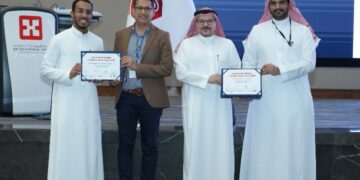 جامعة جدة تحصد المركز الأول في هاكاثون الصحة بجامعة هارفارد