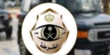 دوريات الأمن بالعاصمة المقدسة تقبض على (3) مخالفين لنظام أمن الحدود ومقيم لارتكابهم عمليات نصب واحتيال بنشر إعلانات حملات حج وهمية ومضللة