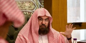 تعزيزًا لمسارات الحوكمة اصدر تعميما  لتفعيل المهام الاثرائية المتخصصة للرئاسة…السديس :هدفنا تعزيز قياس الأثر التشغيلي والتزام الموظفين بالاداء الابداعي  بالوكالات المتخصصة