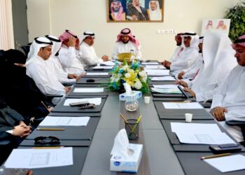 تعليم الطائف  يعقد اجتماعًا تحضيريًا لتكريم المشاركين في مبادرة دراسة قياس الأداء في إدارة تنمية القدرات