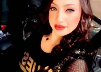 المطربة سماره وجه جديد فى الغناء تبهر جمهورها بصوتها الرائع على السوشيال ميديا