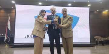 نجاح ساحق مهرجان أختر طريقك الدولى برئاسة الأعلامى صادق العراقى