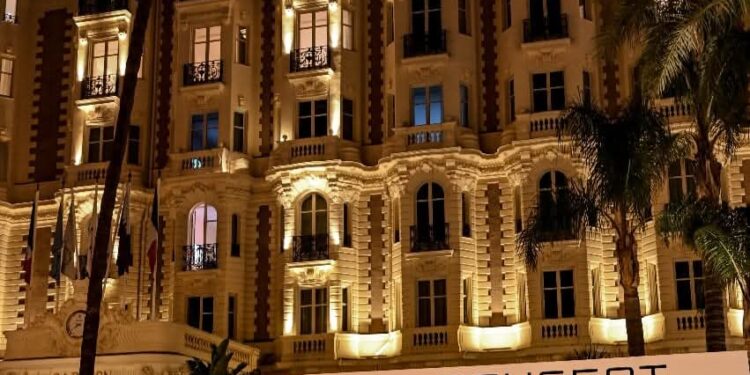 بيجو والسينما الفرنسية: التزام استراتيجي