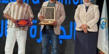 الجزيرة العالي للإعلام يناقش مشروعات التخرج .. وإيناس حامد تشيد بمستوى الخريجين