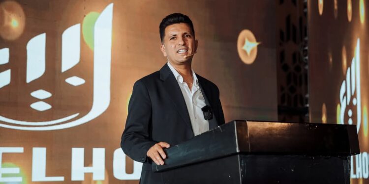 بحضور رئيس رابطة تجار السيارات « الحصري موتورز» تفتتح أحدث صالة عرض بالتجمع الخامس