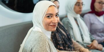 شركتي Foundever و Carerha يجددان شراكتهما لتمكين 150 امرأة بحلول نهاية عام 2025