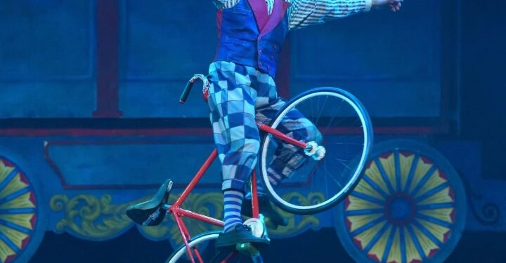 “سيرك 1903” يعيد أجواء السيرك الكلاسيكي إلى موسم جدة 2025