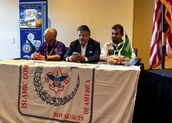 نائب رئيس جمعية الكشافة يشارك في احتفالية اليوبيل الذهبي للشراكة مع الكشافة الأمريكية في أورلاندو