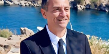 المهندس عمرو لاشين… نجم في سماء أسوان ونموذج للقيادة الميدانية