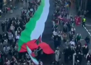 تظاهرة شعبية في أستراليا دعماً للشعب الإيراني في مواجهة العدوان الإسرائيلي