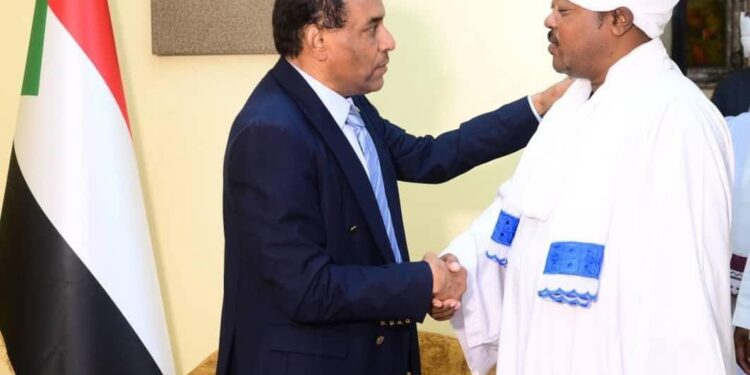 رئيس مجلس الوزراء يؤكد أهمية انسجام النسيج الإجتماعي في المرحلة المقبلة