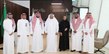 اجتماع تنسيقي بين لجنة السياحة بغرفة الخرج ووزارة السياحة ممثلة بمركز الأعمال السعودي: بحث فرص الاستثمار السياحي تماشيًا مع رؤية المملكة 2030