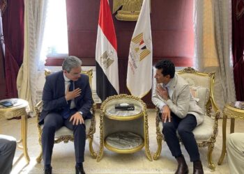 نقيب الإعلاميين يشكر وزير الشباب والرياضة علي تهنئته إعلامي مصر بعيدهم الحادي والتسعين