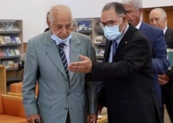 مسار حافل لرجل ثقة الحسن الثاني ومحمد السادس ، تعرفوا عن قرب على آخر ناطق رسمي باسم القصر الملكي