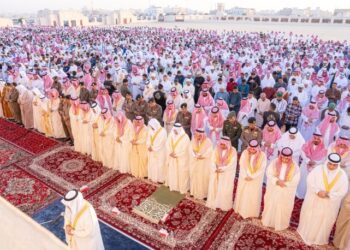 في إطار استعداداتها لعيد الأضحى المبارك لعام 1446هـ، اعتمدت ‎#وزارة_الشؤون_الإسلامية خطة شاملة لإقامة ‎#صلاة_العيد في مصليات الأعياد والجوامع بمختلف مناطق المملكة.