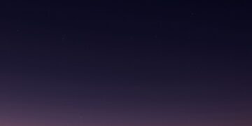 فجر الأحد : اقتران القمر والزهرة